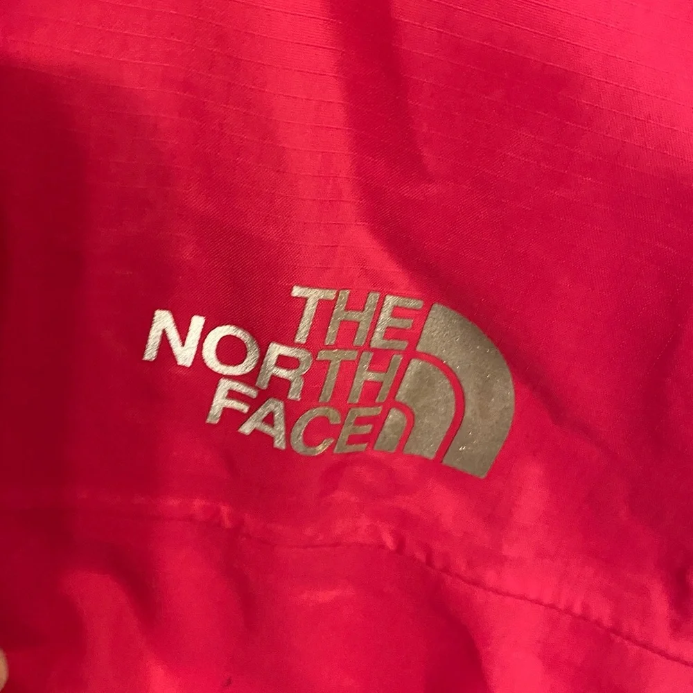The North Face Girls Windbreaker - Picture 3 of 14